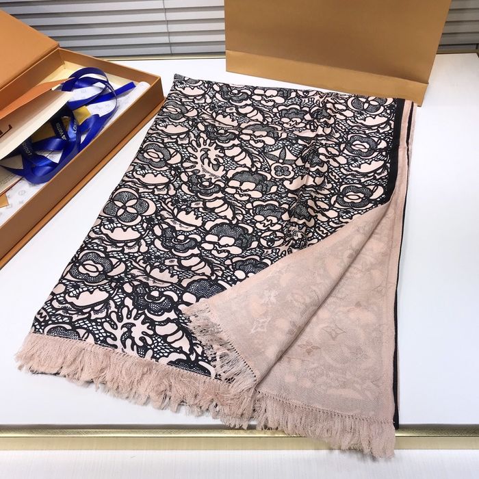 Louis Vuitton Scarf LV00057